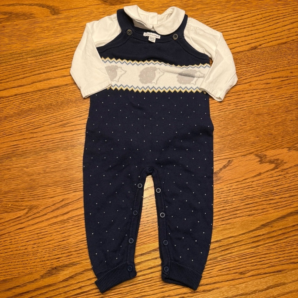 Like New Janie and Jack Navy and White Collared Top Hedgehog print 6-12M